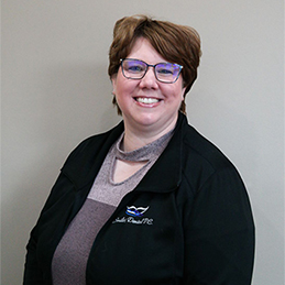 Danelle, Business Manager